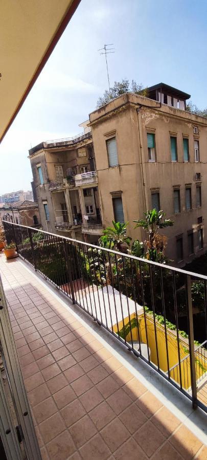 Etnea Gioeni House Suite Catânia Exterior foto