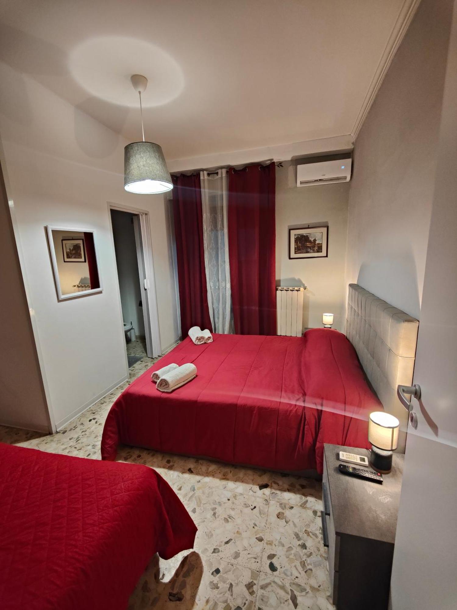 Etnea Gioeni House Suite Catânia Exterior foto