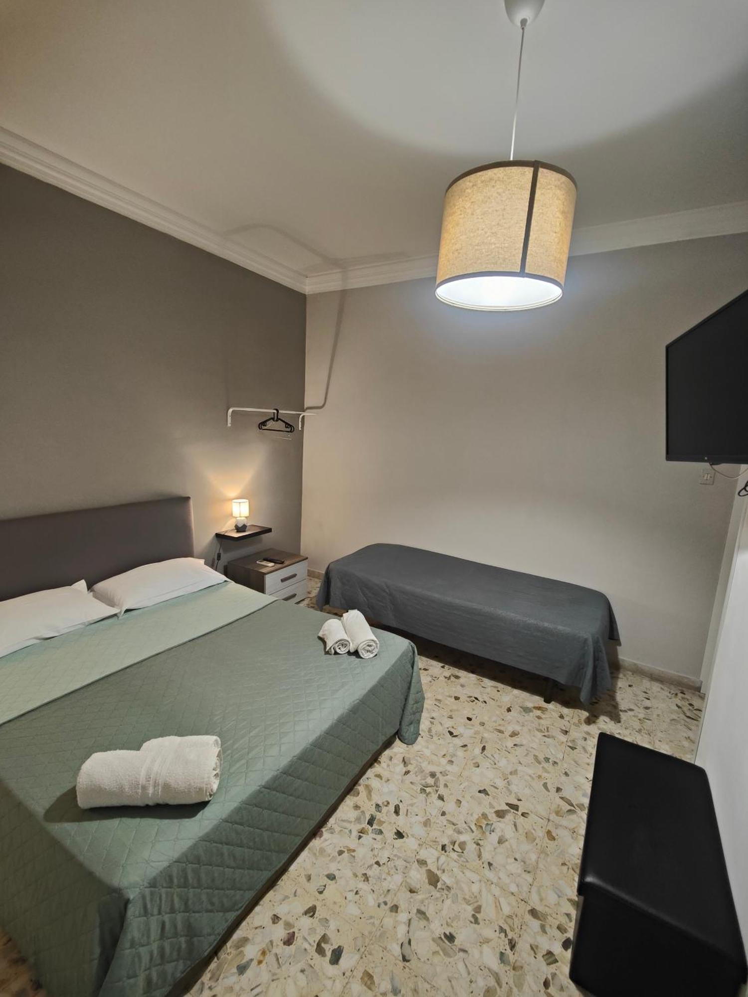Etnea Gioeni House Suite Catânia Exterior foto