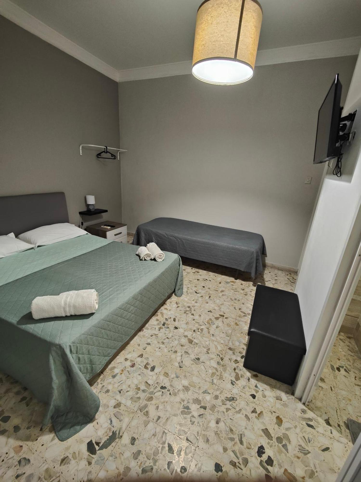 Etnea Gioeni House Suite Catânia Exterior foto